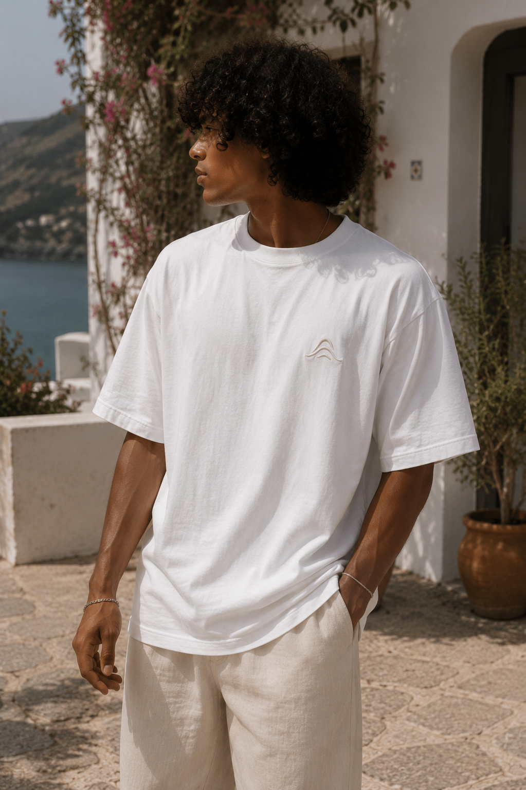 NO PLANS. NO HURRY. – Mediterranean Escape – Oversized Tee