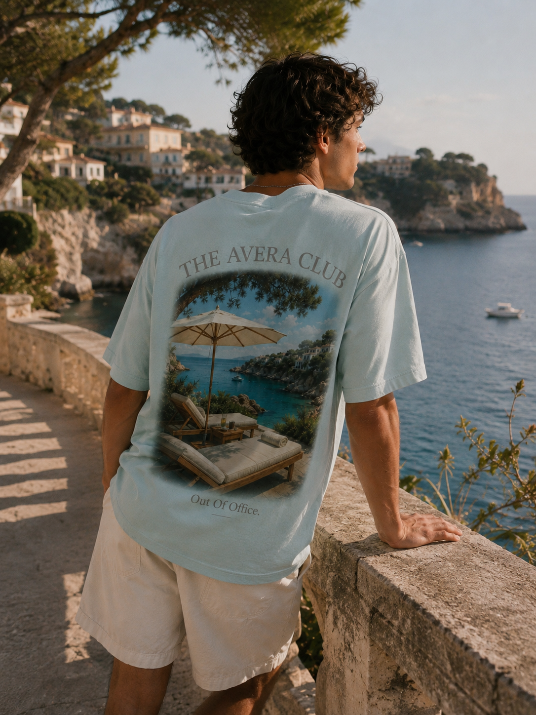OUT OF OFFICE – Mediterranean Days. Endless Bays. – Oversized Tee