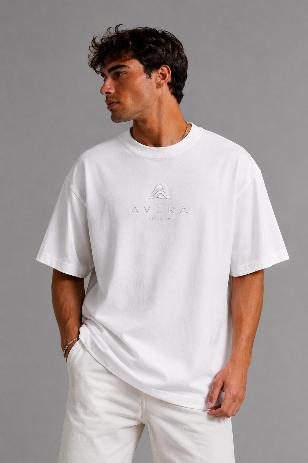 AVERA Signature Logo Oversized Tee