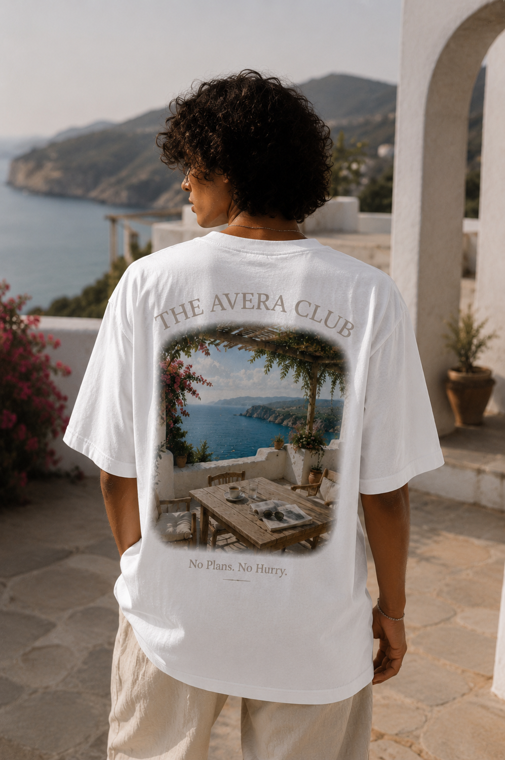 NO PLANS. NO HURRY. – Mediterranean Escape – Oversized Tee