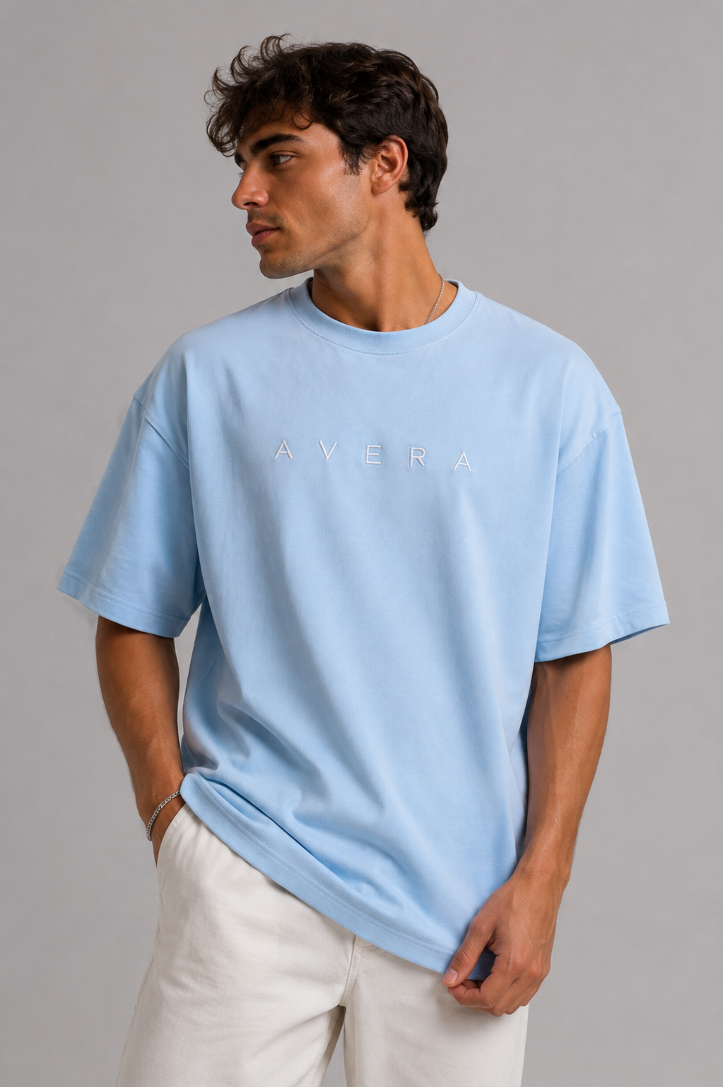 AVERA Essential Oversized Tee