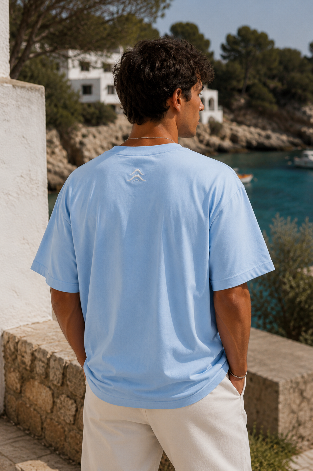 AVERA Essential Oversized Tee